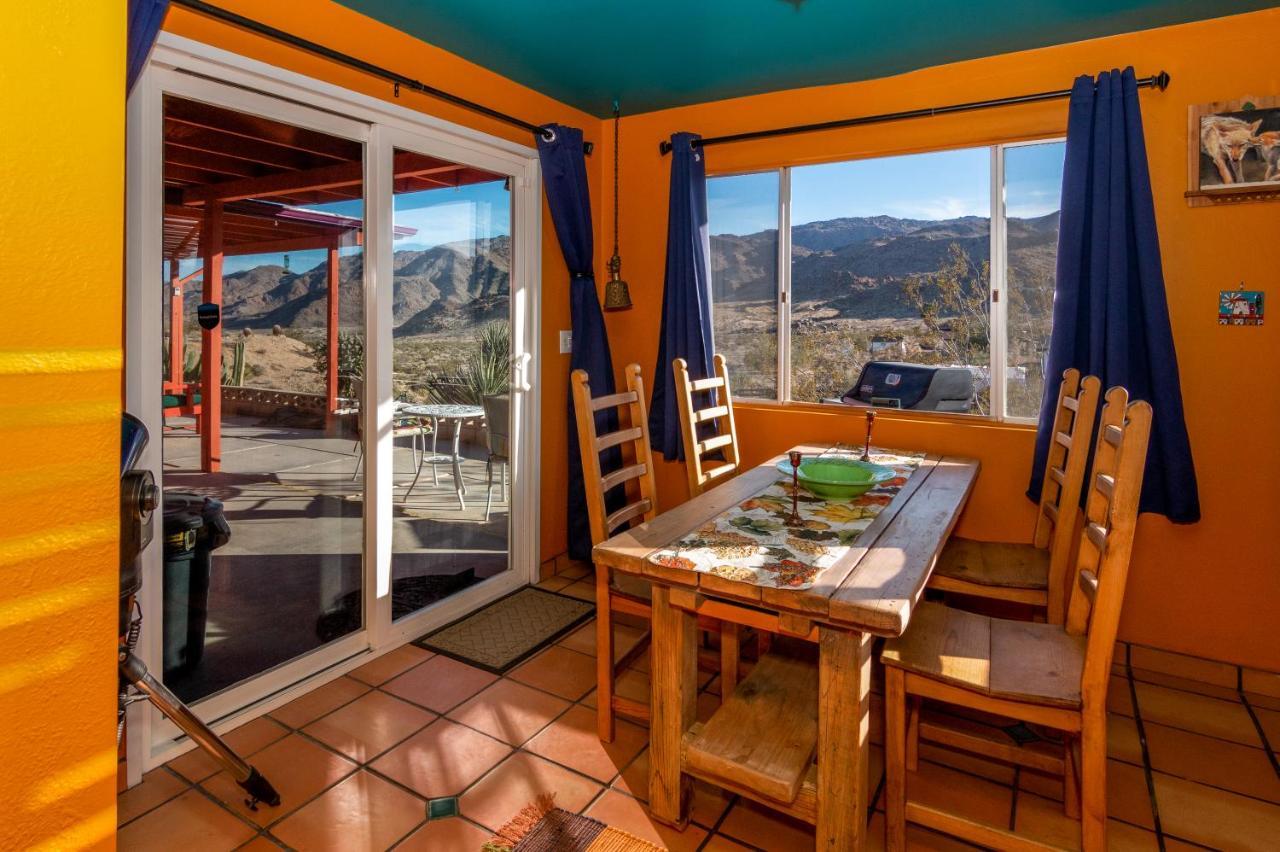 Chuck'S Cabin In A Joshua Tree Community ทเวนตีไนน์พาล์มส์ ภายนอก รูปภาพ