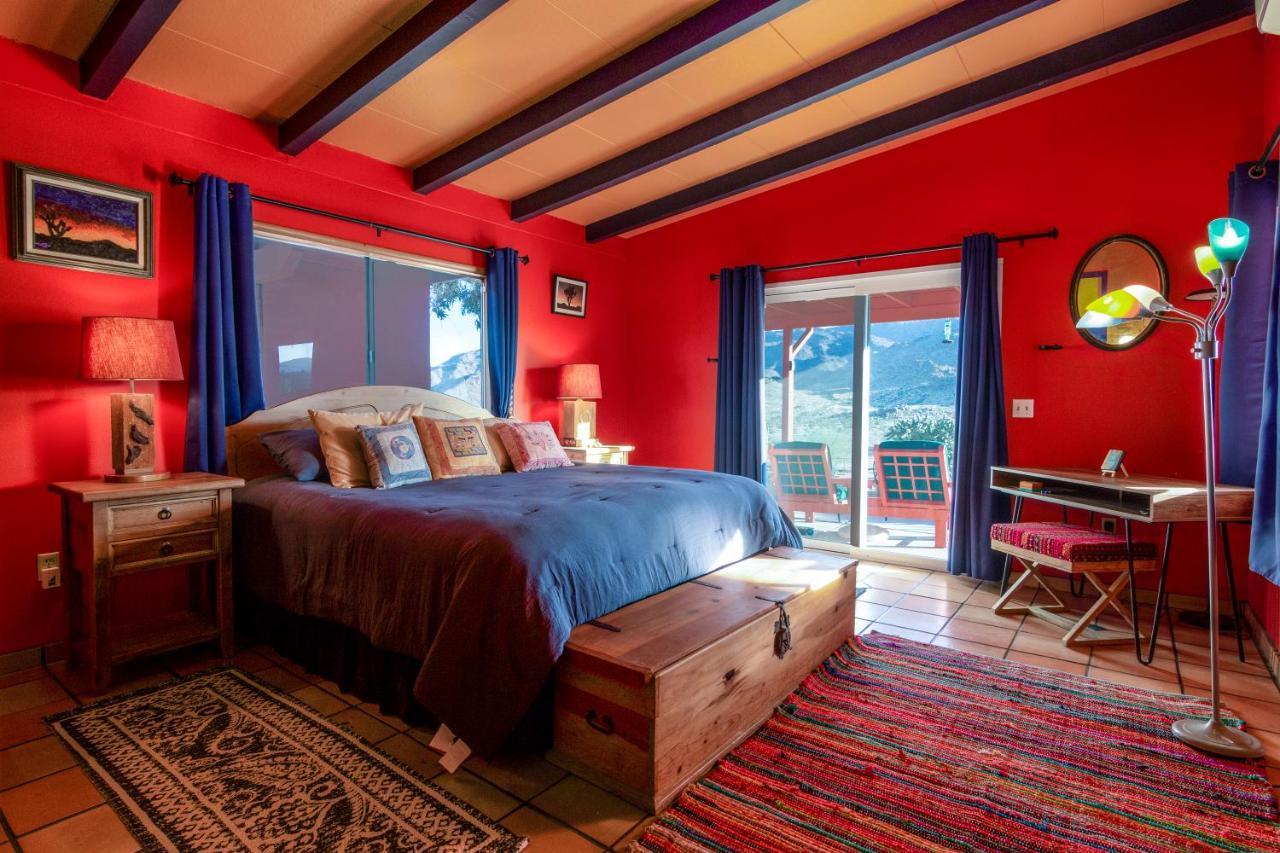 Chuck'S Cabin In A Joshua Tree Community ทเวนตีไนน์พาล์มส์ ภายนอก รูปภาพ