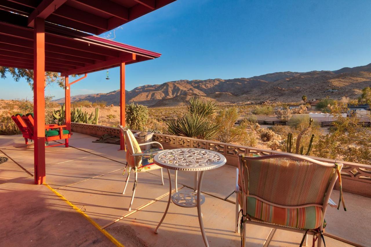 Chuck'S Cabin In A Joshua Tree Community ทเวนตีไนน์พาล์มส์ ภายนอก รูปภาพ